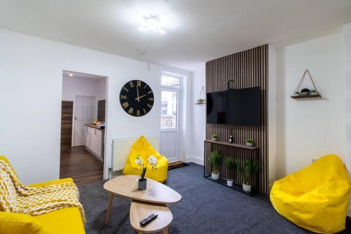 Open Mind Property - Luxury House & Free Parking Portsmouth Eksteriør billede